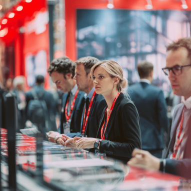 Как подготовить стендистов для участия в выставке