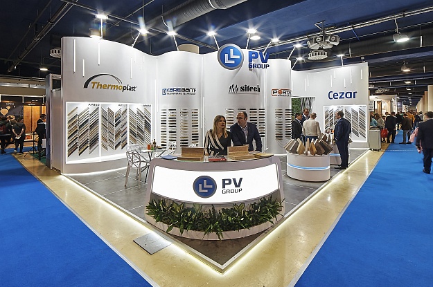 Эксклюзивный выставочный стенд для PV Group от EXPOMASTER GROUP